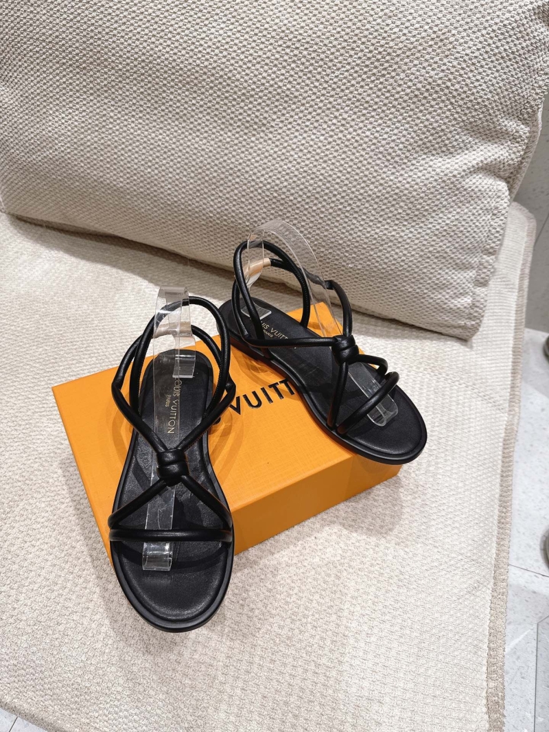 l0vis Vvtt0n sandals